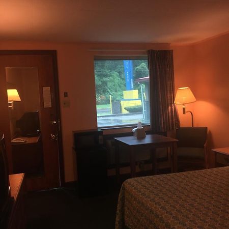 Royal Inn Портсмут Екстериор снимка