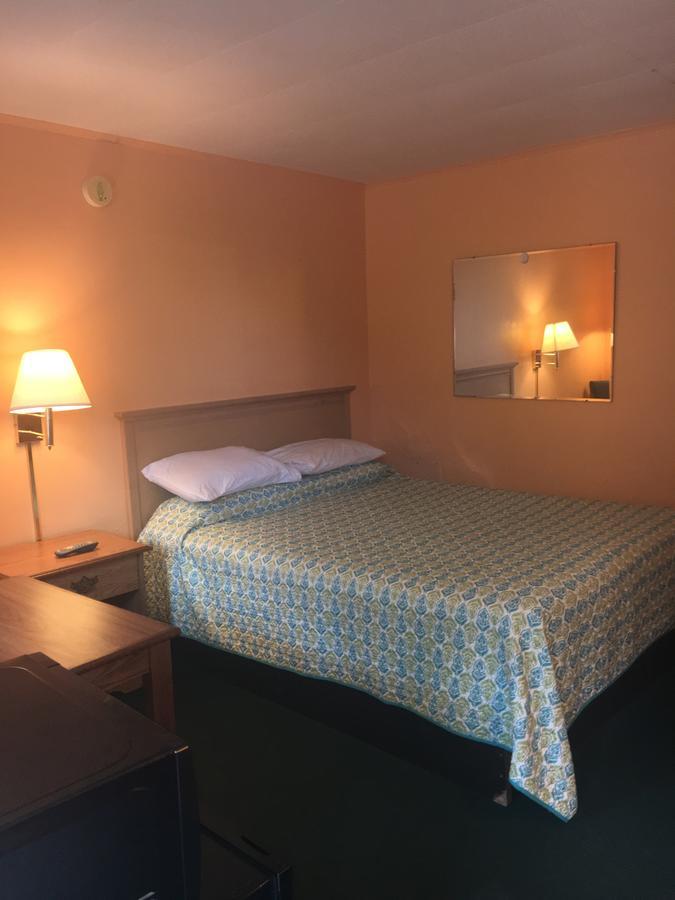 Royal Inn Портсмут Екстериор снимка